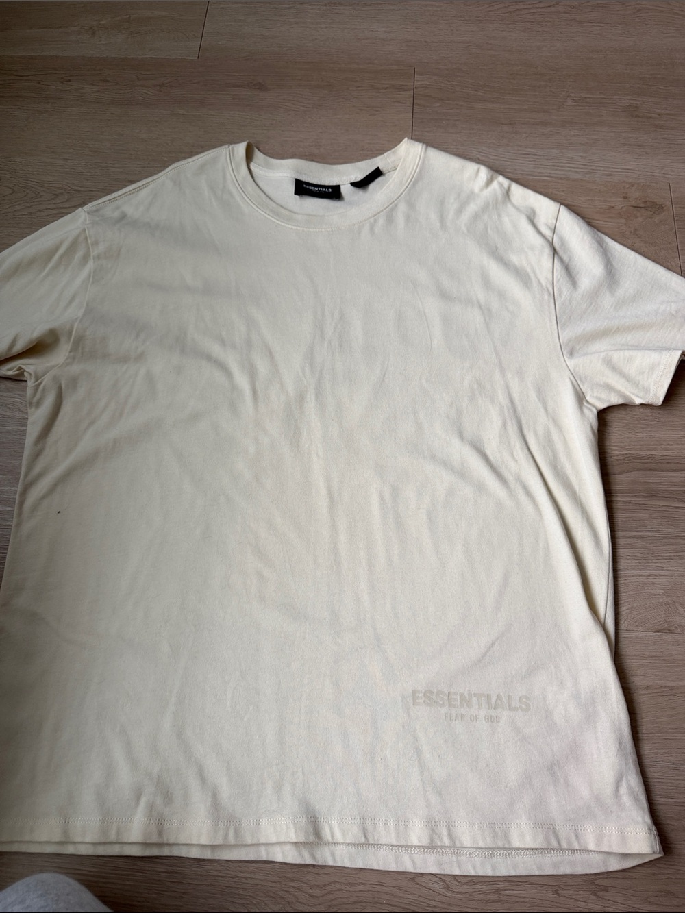 Bundle Essentials Olive Green Short-Sleeve Crew T-Shirt & beige short sleeve - Picture 5 of 6